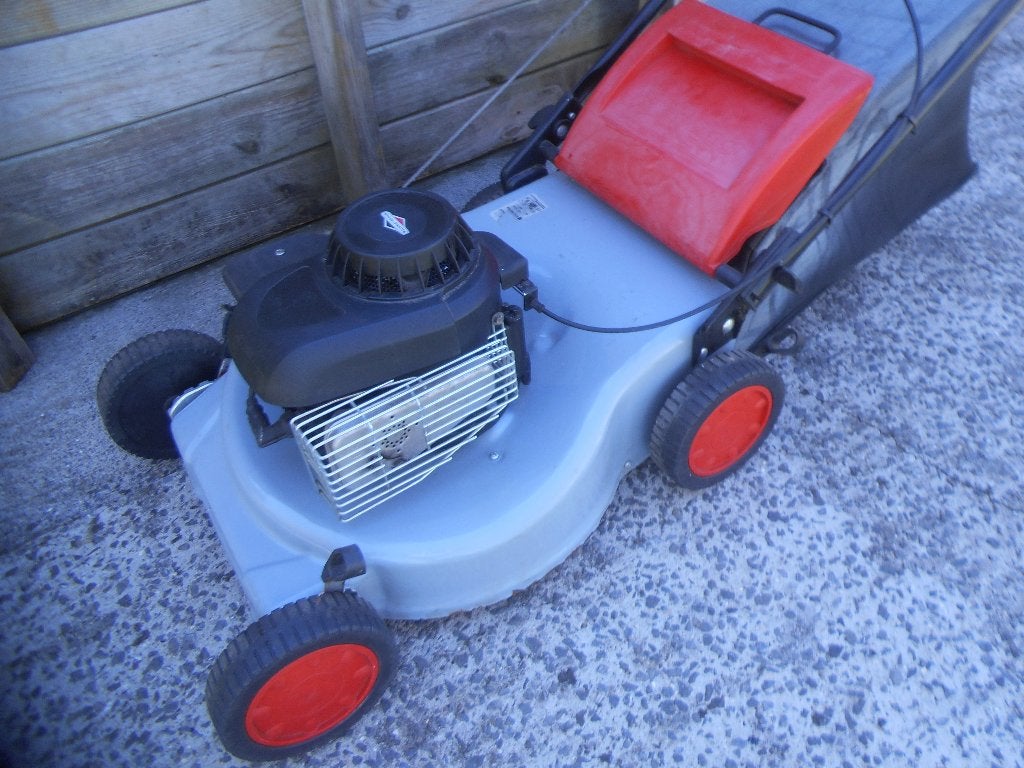 tondeuse non-tractée 48 cm, Jardin & Terrasse, Tondeuse rotative, Briggs & Stratton, 40 à 49 cm, Enlèvement