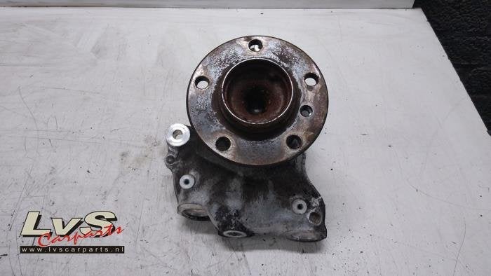 Fusee rechts-voor van een BMW 4-Serie, Gebruikt, -, -, Ophalen of Verzenden