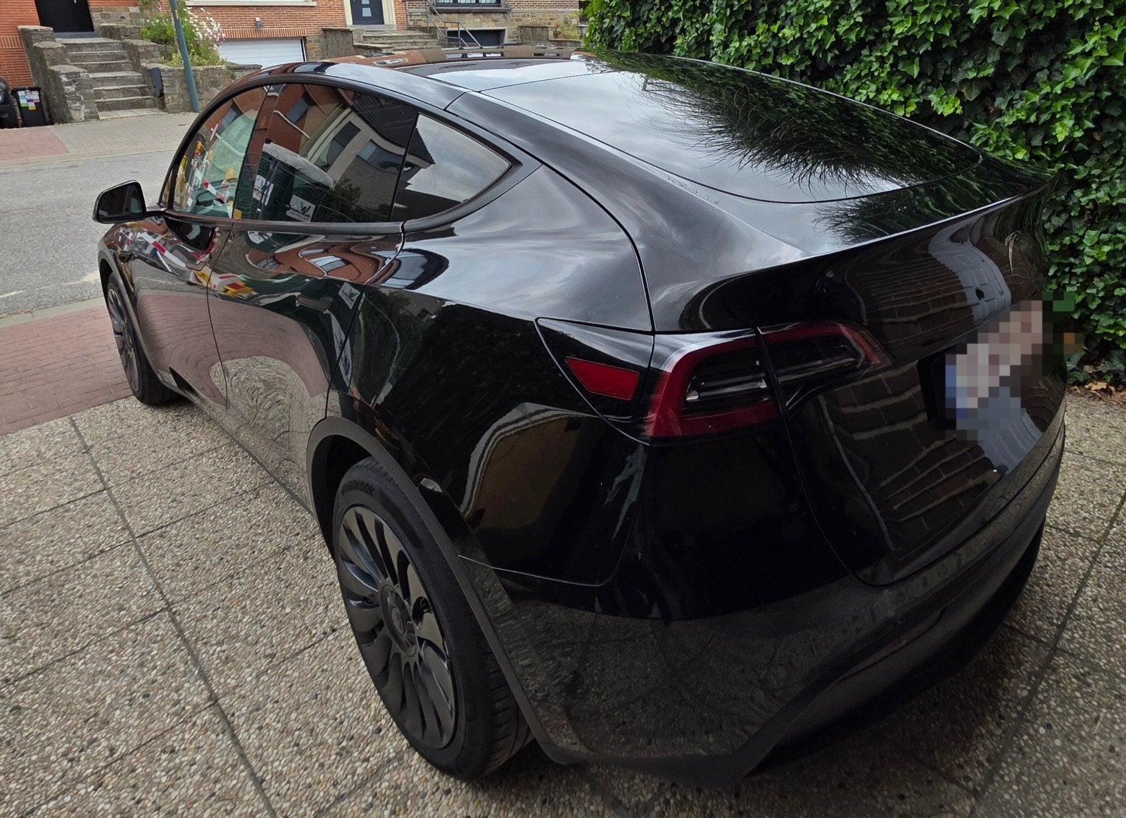 Tesla Model Y Aandrijfaandrijving 2024 — 97.000 km — 34200, Auto's, Zwart, Zwart, Particulier, Model Y
