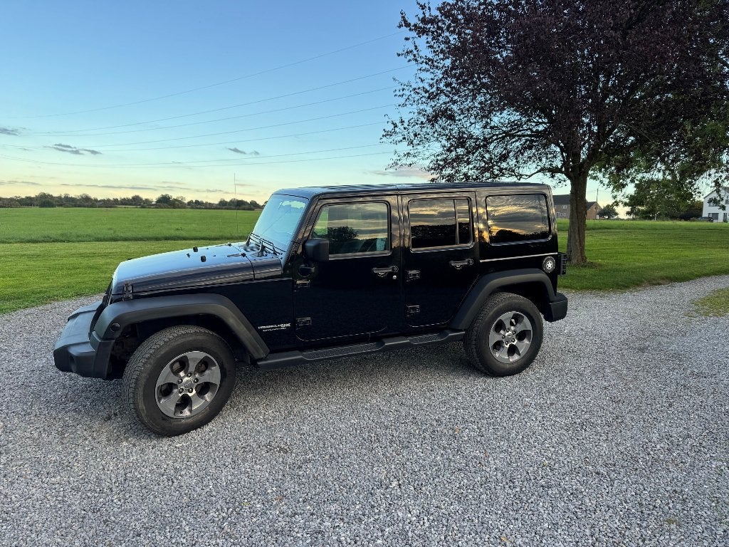 Jeep Wrangler JKU 2.8CRD Sahara DPF, Autos, Cuir, Achat, Euro 6, USB