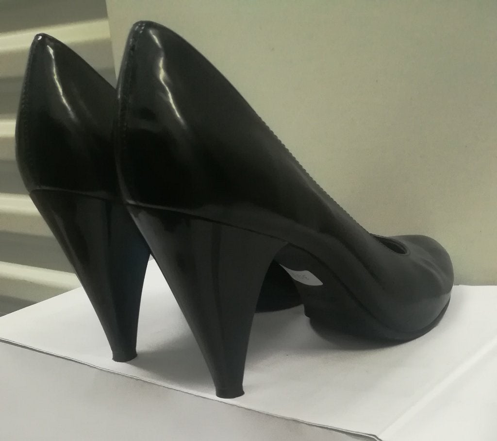 353A* GEOX escarpins cuir noirs laqués sexy (40), Geox, Escarpins, Porté, Noir