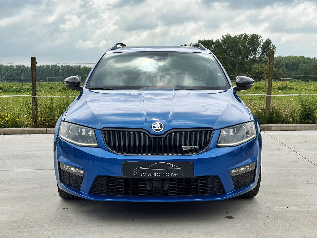 Skoda Octavia VRS - 2.0i - 2016 - 133806km - 220pk, Auto's, Blauw, Leder, 5 deurs, 2000 cc