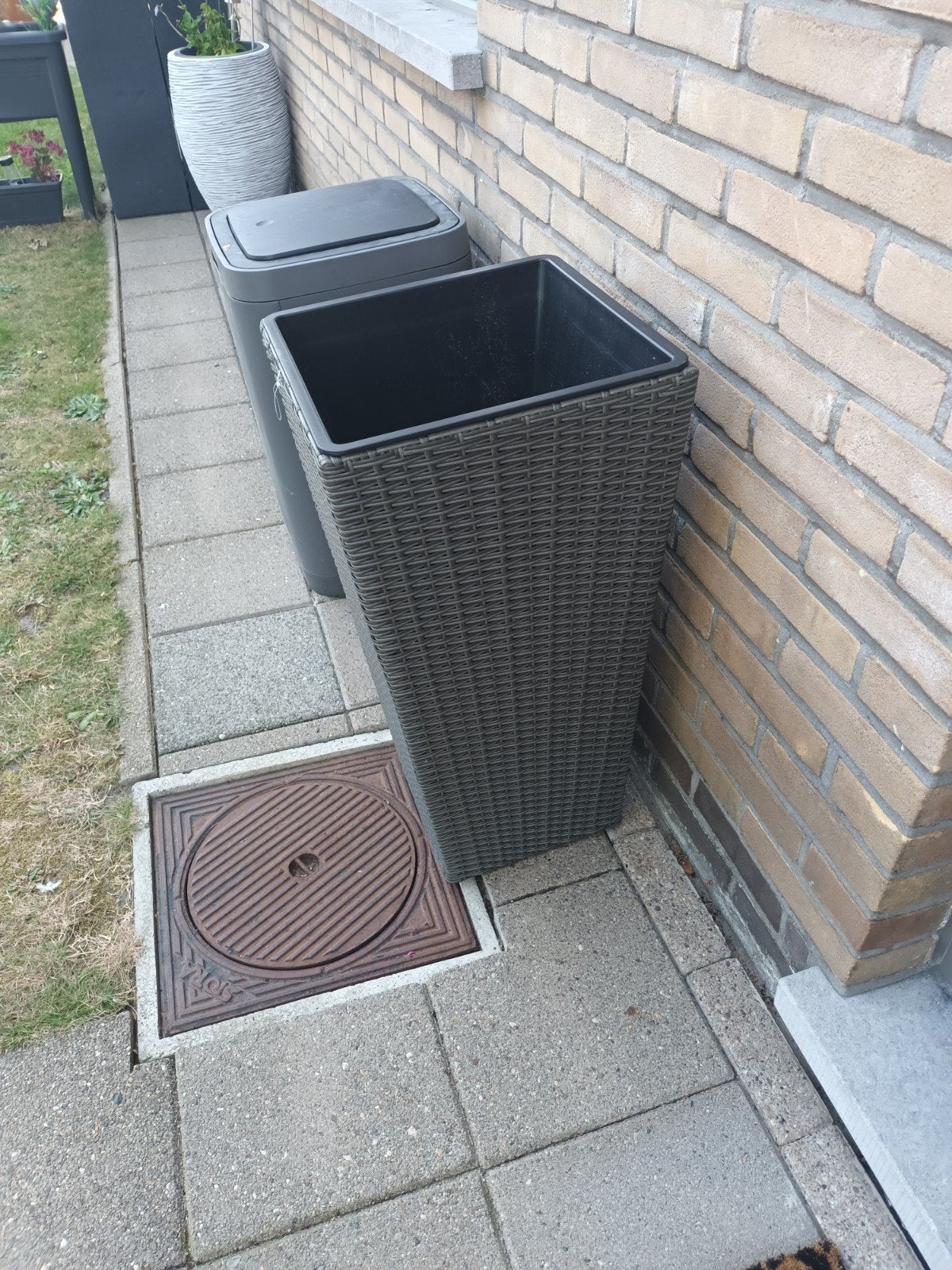 grote bloembak. 75 hoog, Ophalen