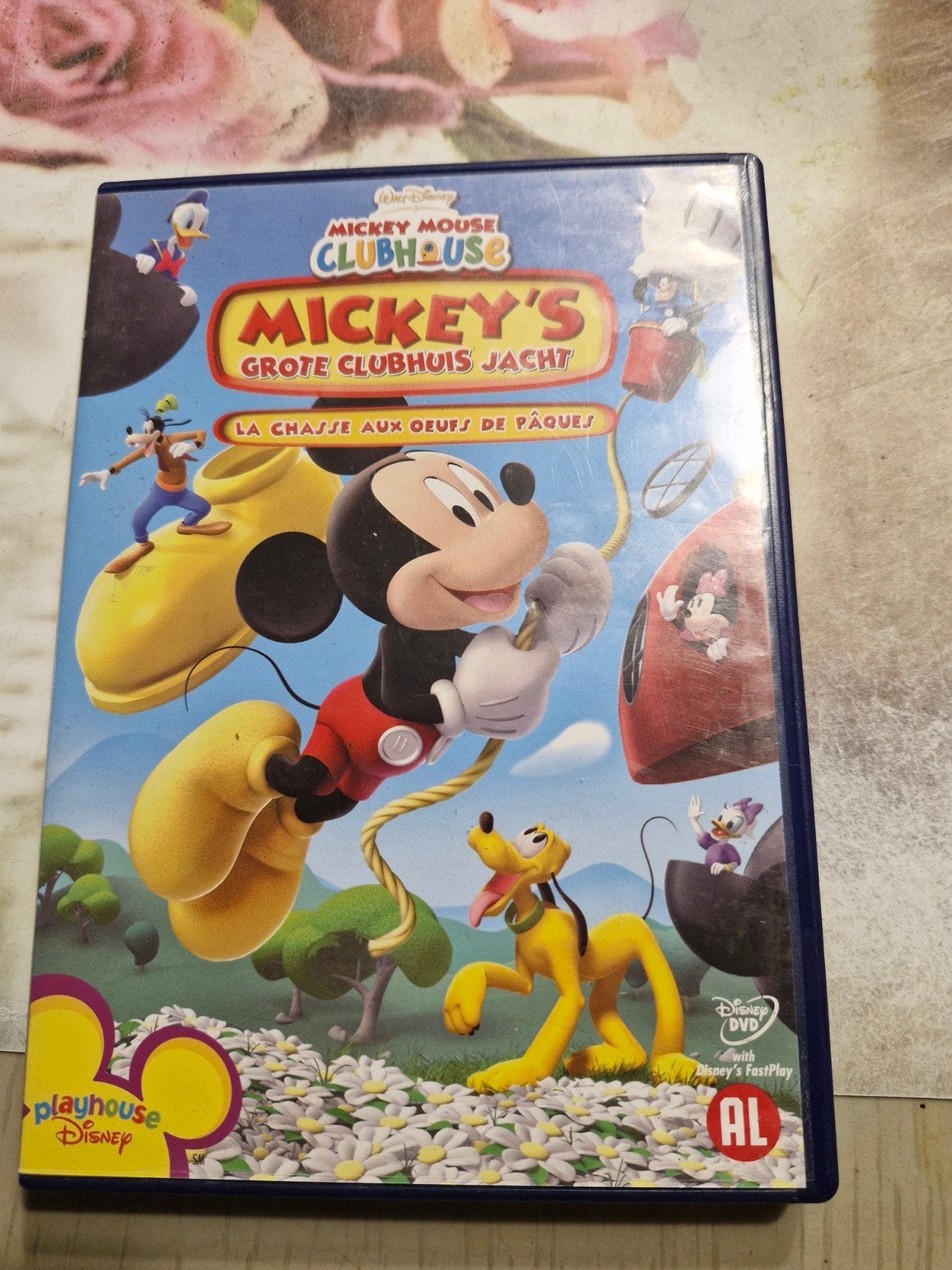 dvd mickey la chasse aux oeufs de paques en bone etat, Enlèvement ou Envoi, Comme neuf, Français