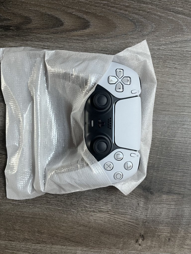 Manette PS5 DualSense - Neuve, jamais utilisée, Consoles de jeu & Jeux vidéo, Consoles de jeu | Sony Consoles | Accessoires, Enlèvement ou Envoi