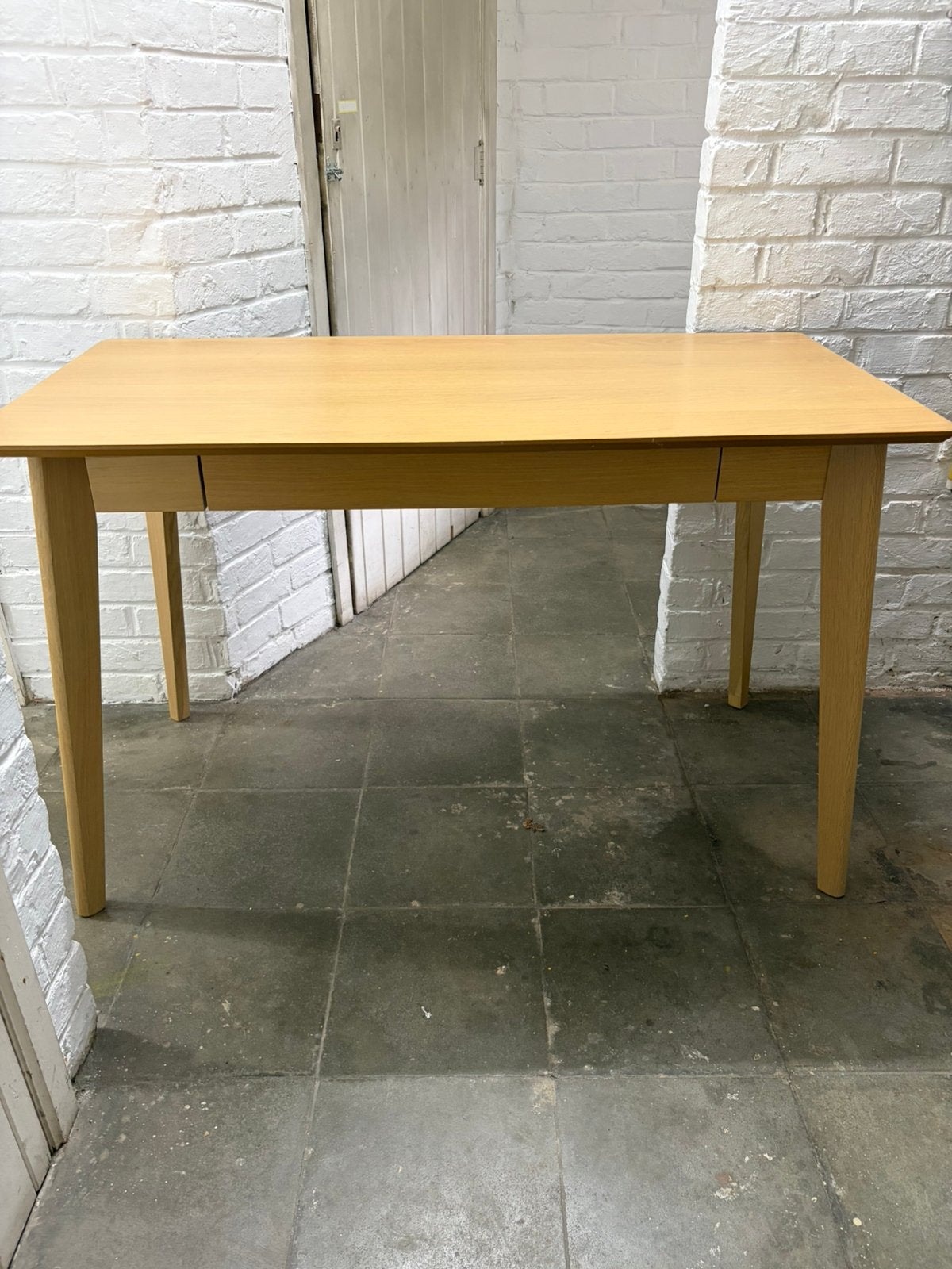 Bureau Jysk, Huis en Inrichting, Ophalen, Zo goed als nieuw, Jysk