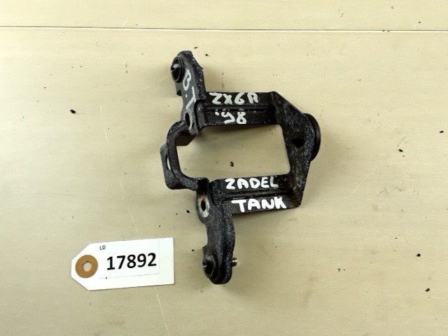 ZX6R 1998 - 1999 Kawasaki Beugel Beugel tank D1-34138, Motoren, Onderdelen | Kawasaki
