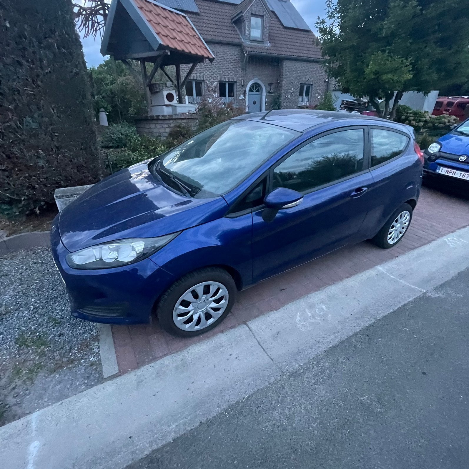 Ford Fiesta Benzine, Auto's, Voorwielaandrijving, Euro 5, Stof, Zwart