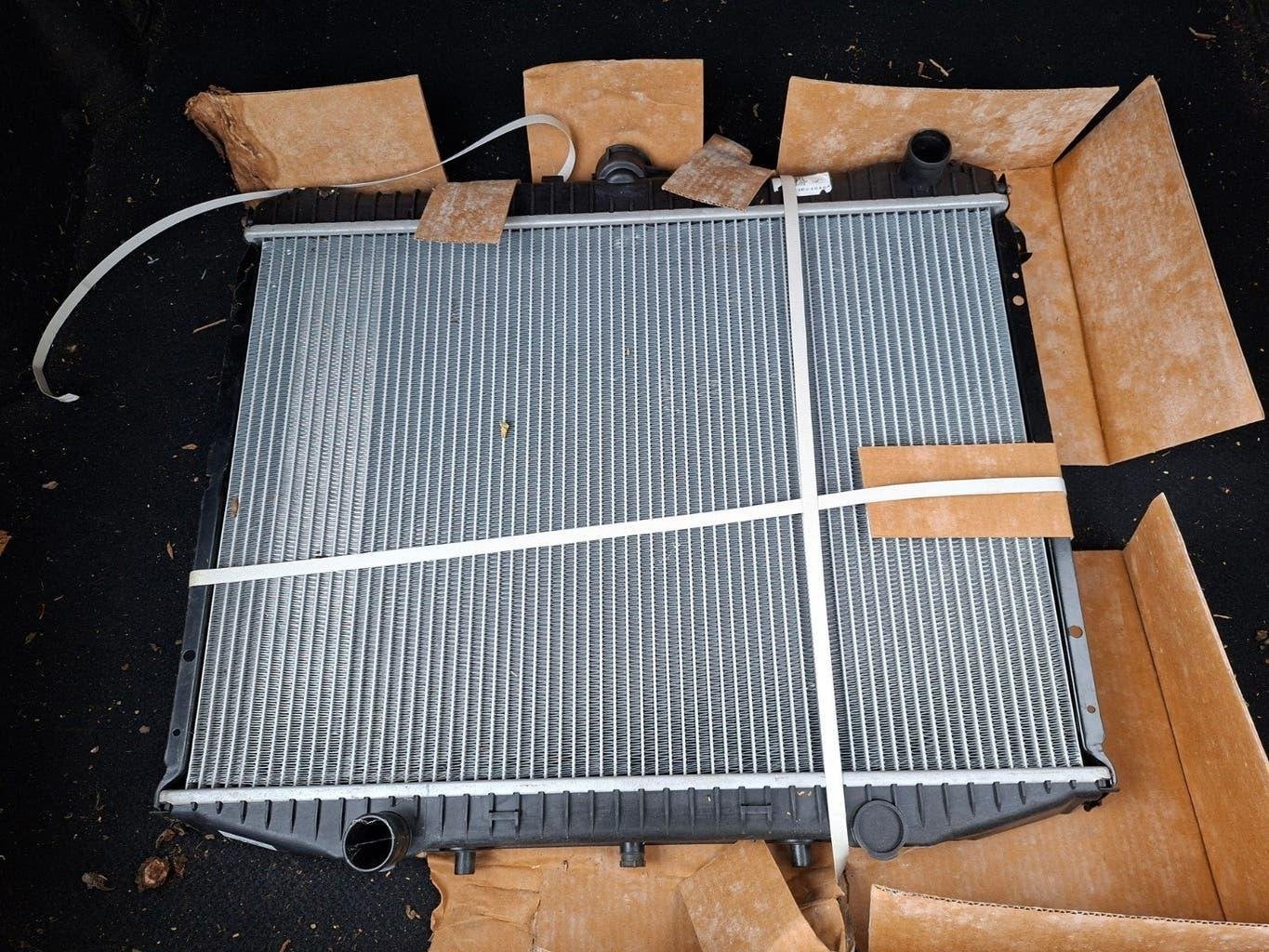 Nieuwe radiateur vr o.a. Nissan, Ophalen, Nieuw, Peugeot