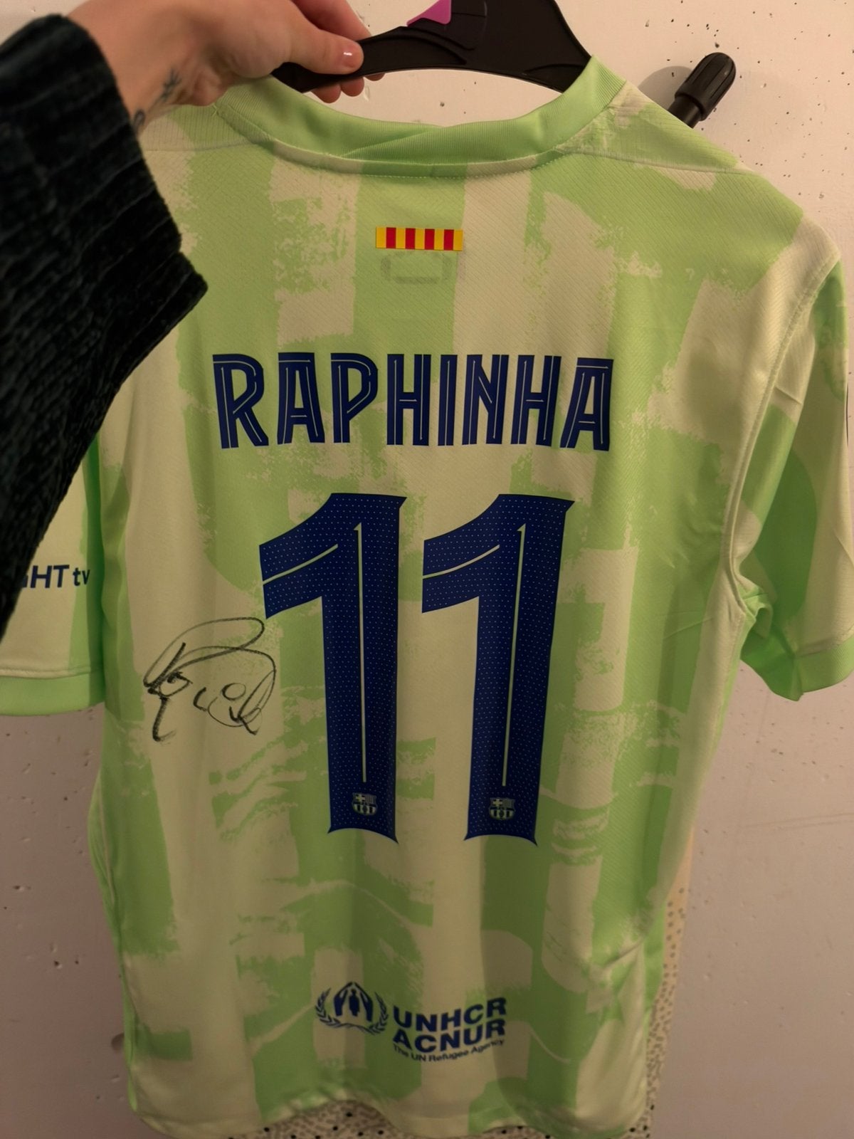 Maillot du FC Barcelone 2023/2024 — Raphinha #11 (Signé !), Collections, Enlèvement, Neuf, Maillot
