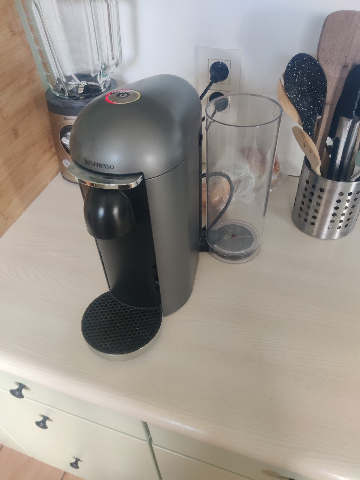 Machine à café Nespresso Venturo Plus, Enlèvement
