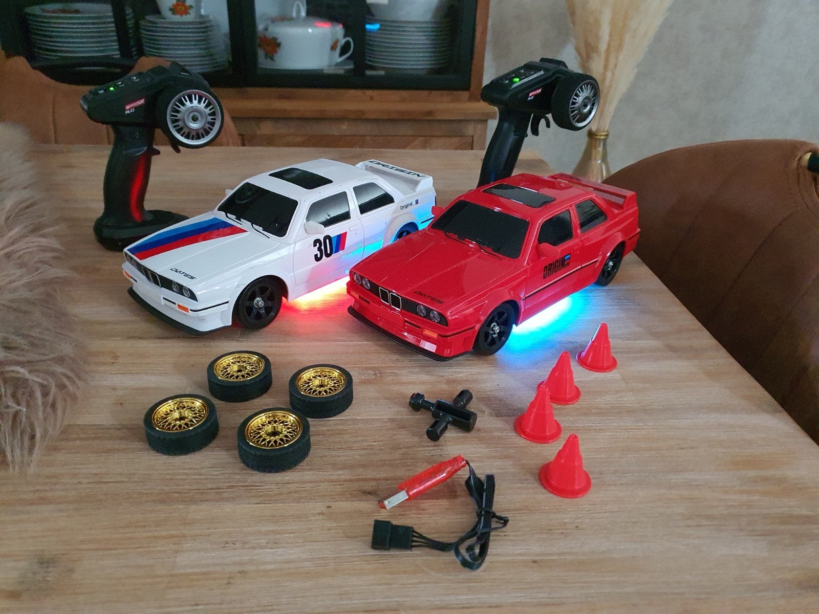 2x rc drifters 2.4ghz bmw e30 M3, Ophalen