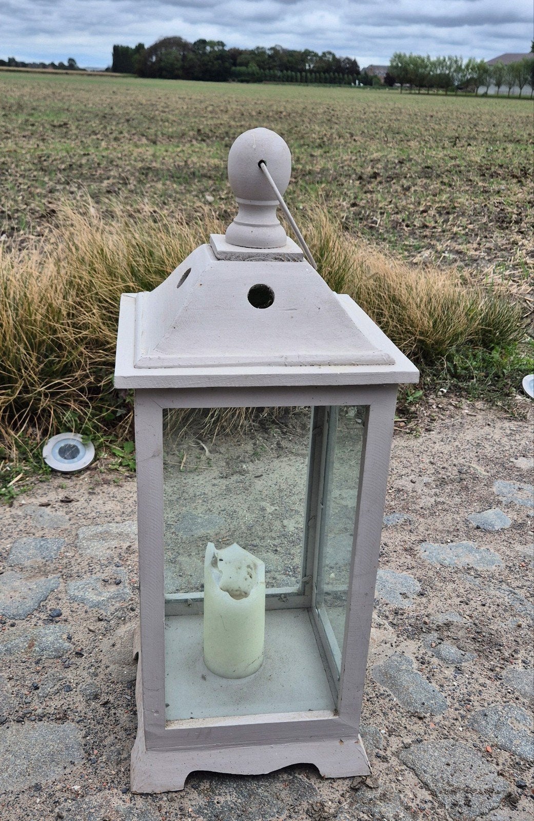 Landelijke lantaarn, Ophalen