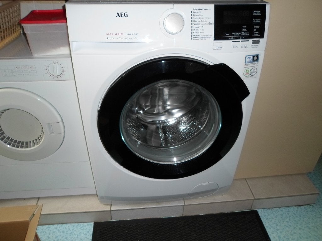 Wasmachine + droogkast, 6 à 8 kg, Enlèvement, Comme neuf, Classe énergétique A ou plus économe