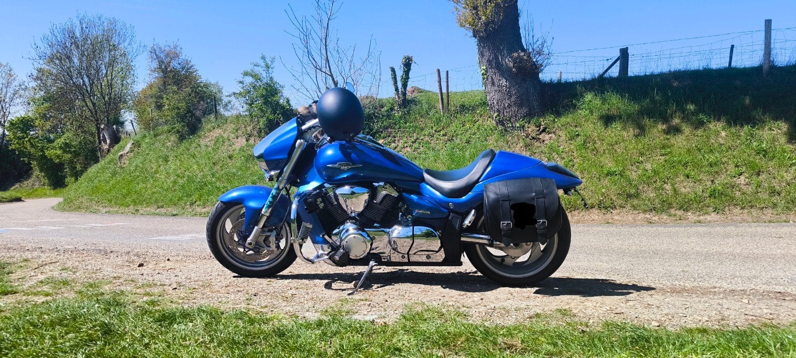 SUZUKI M1800R (VZR1800), Permis Moto A, Occasion, Plus de 35 kW, Particulier