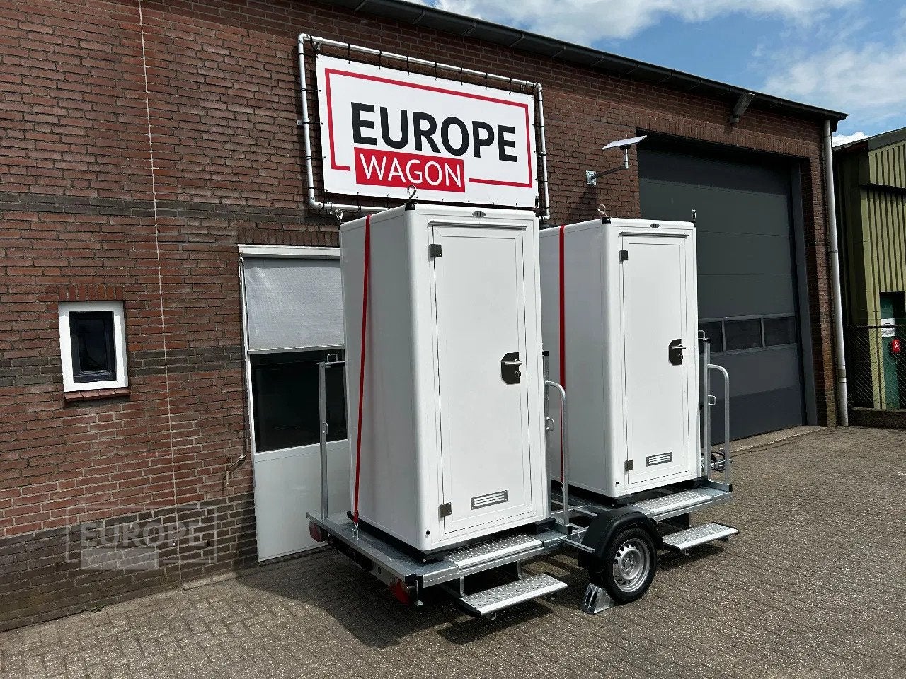 Toiletcabine aanhanger Express 2 met 2x Polar Baltic Global, Articles professionnels