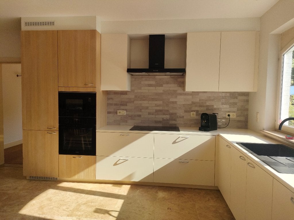 Keuken in bijna-nieuwstaat, Huis en Inrichting, Ophalen, Overige materialen, Bruin, Hoekkeuken