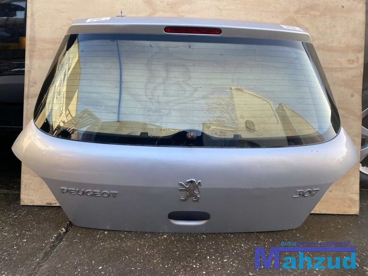 PEUGEOT 307 Hatchback zilver EZRC achterklep 2000-2009, Taurusavenue 1
2132 LS  Hoofddorp, NL, Gebruikt, Contact.group@renault.com