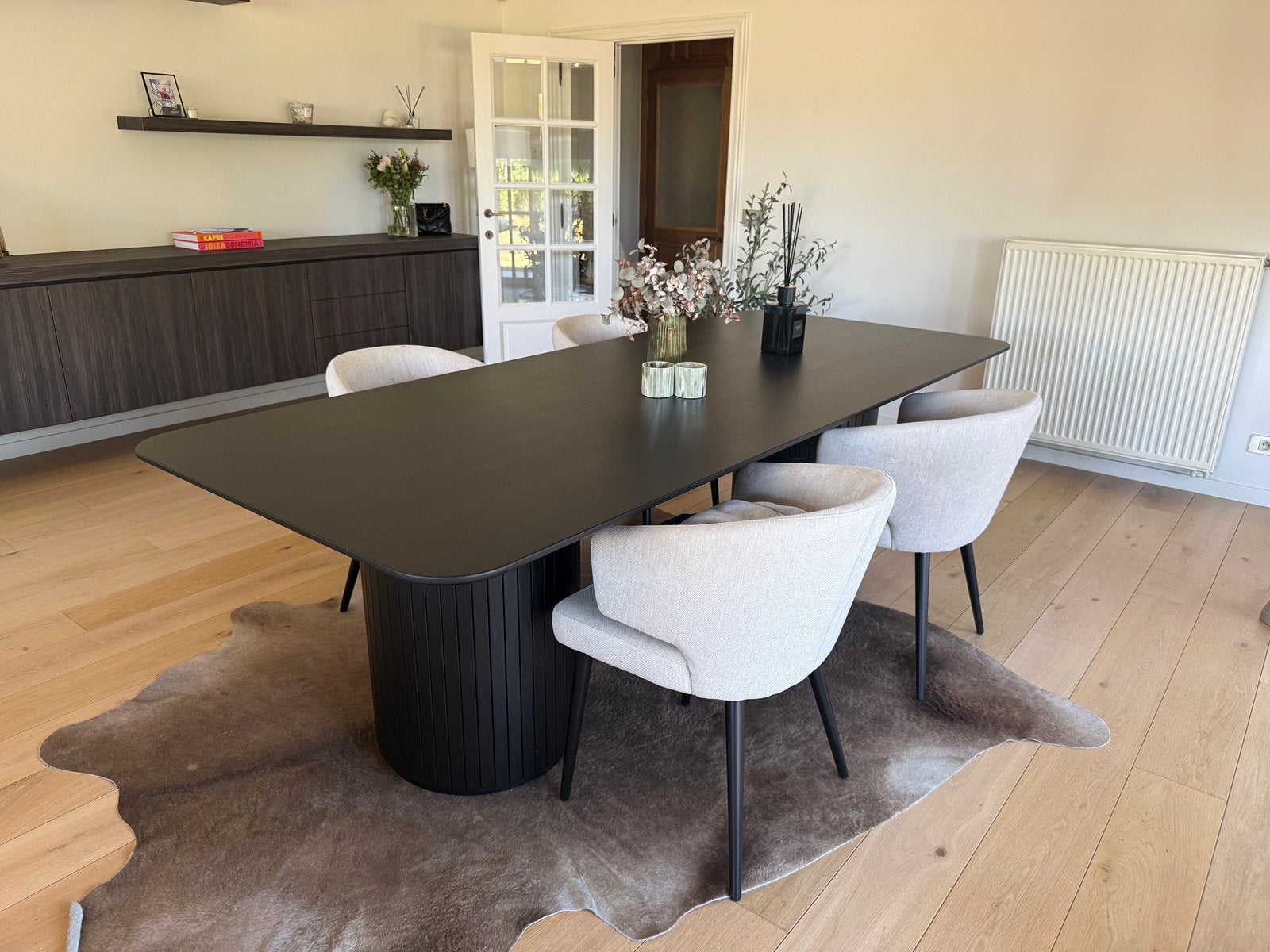 Zwarte eiken tafel, Huis en Inrichting, Ophalen, 100 tot 150 cm, Luxueus, Eikenhout