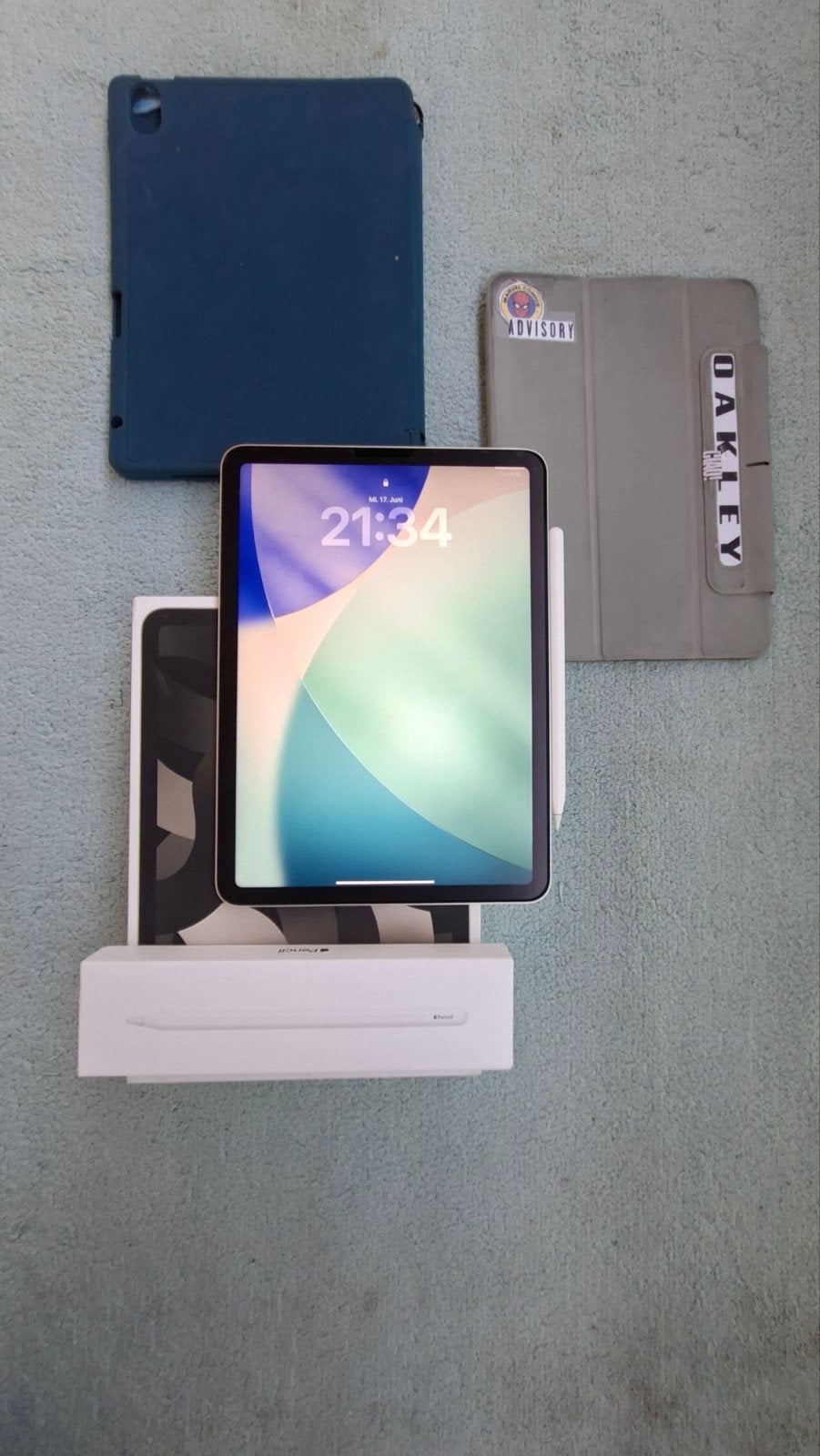 Noodverkoop voor mijn verjaardag, Enlèvement ou Envoi