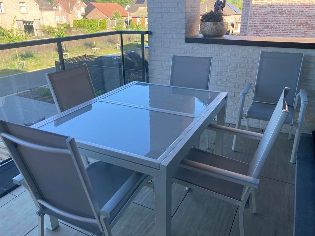 Aluminium tafel met 6 stapelbare stoelen, Tuin en Terras, Tuinsets en Loungesets, Ophalen, Zo goed als nieuw, Aluminium
