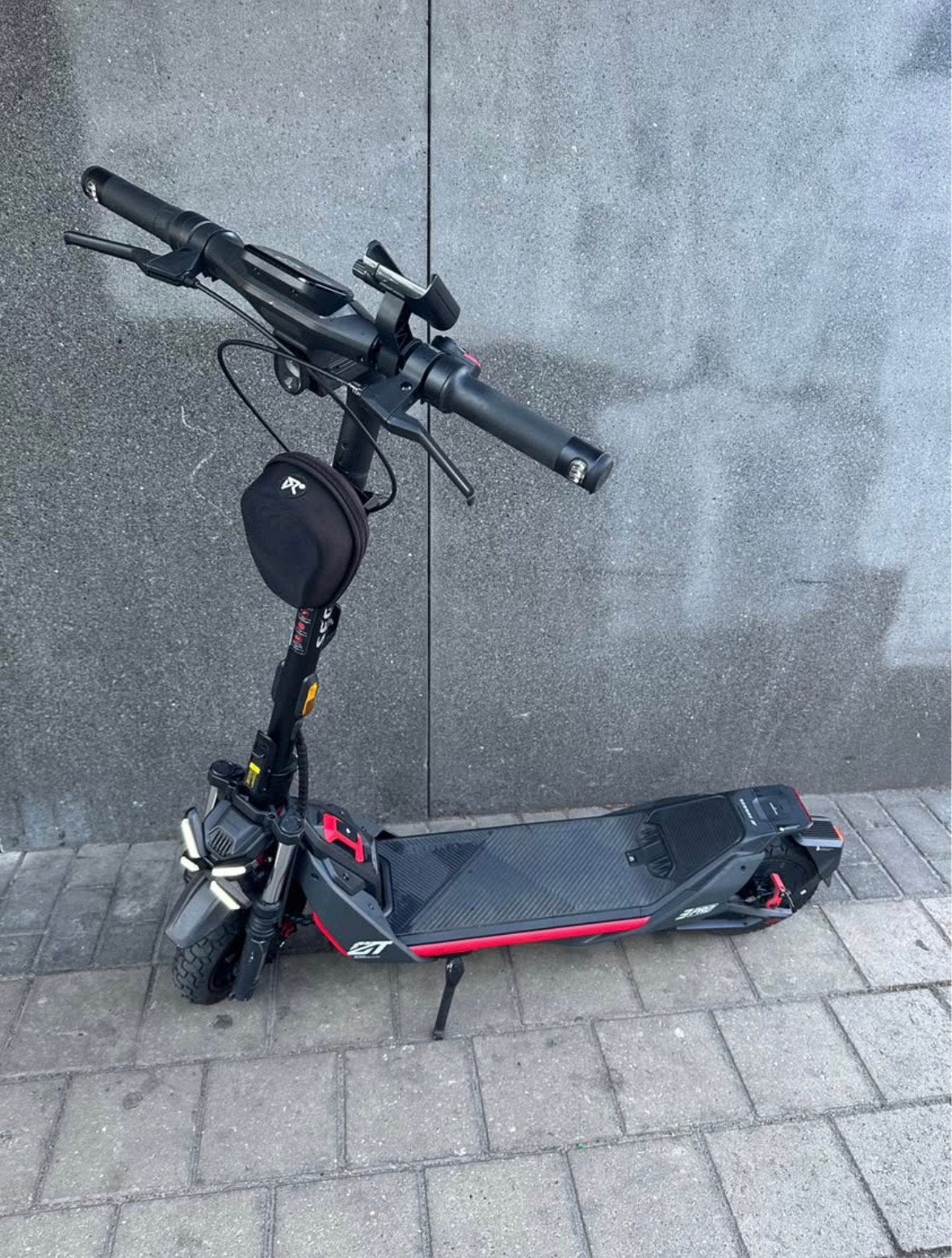 Ninebot ZT3 pro, Enlèvement, Comme neuf