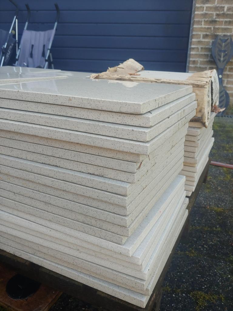 keramische vloertegels 30x30x1,5– partij – 118 stuks, Doe-het-zelf en Bouw, Tegels, Ophalen, Vloertegels