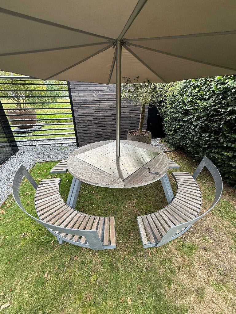 Extremis Gargantua tuintafel picknicktafel + Inumbra parasol, Ophalen, Zo goed als nieuw, Rond, Aluminium
