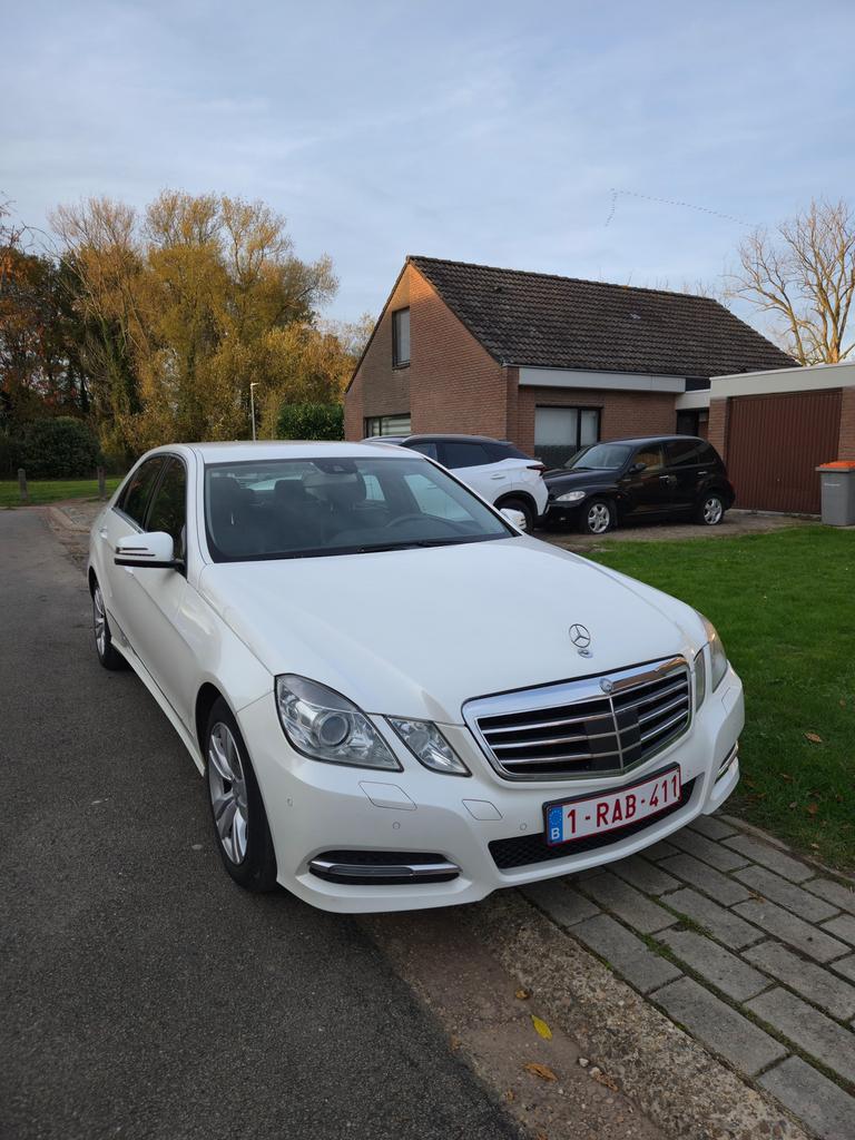 Mercedes e300, Auto's, Mercedes-Benz, Automaat, Euro 5, Achterwielaandrijving, Zwart