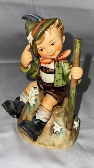 Goebel - Hummel beeldje nr. 315, onbeschadigd, Ophalen of Verzenden, Zo goed als nieuw, Hummel