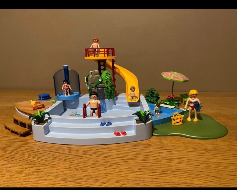 Playmobil openluchtzwembad met glijbaan, Ophalen, Zo goed als nieuw