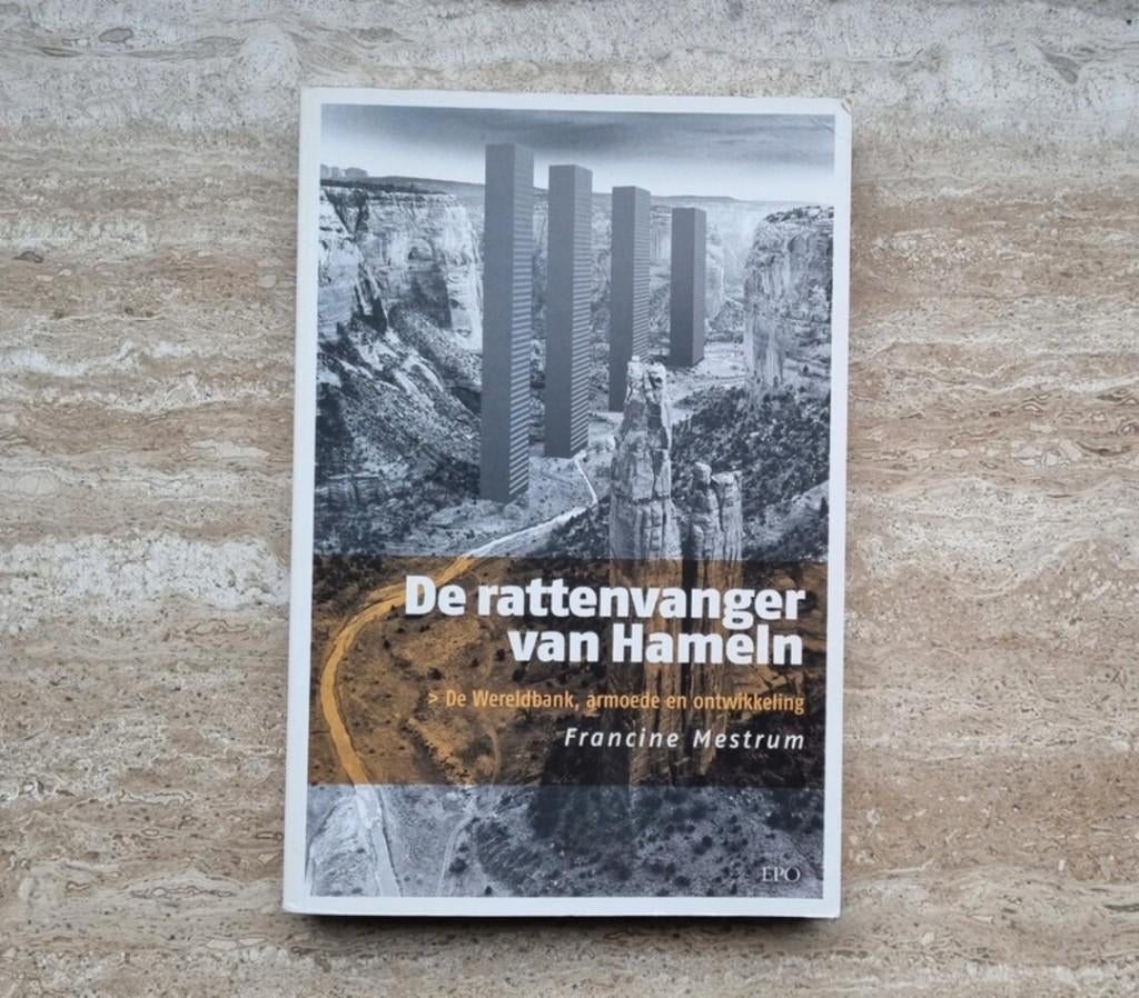 De rattenvanger van Hameln, Francine Mestrum over Wereldbank, Francine Mestrum, Maatschappij en Samenleving, Nieuw, Ophalen of Verzenden