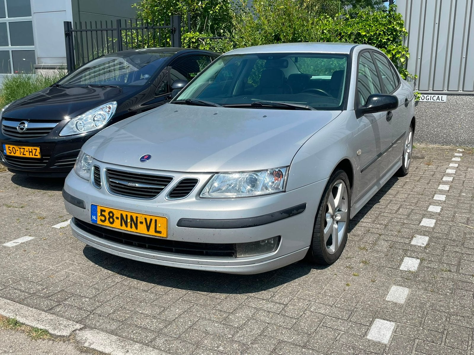 Saab 9-3 1.8 T Sport Sedan AUTOMAAT grijs, Auto's, Saab, Automaat, Particulier, Saab 9-3, Te koop