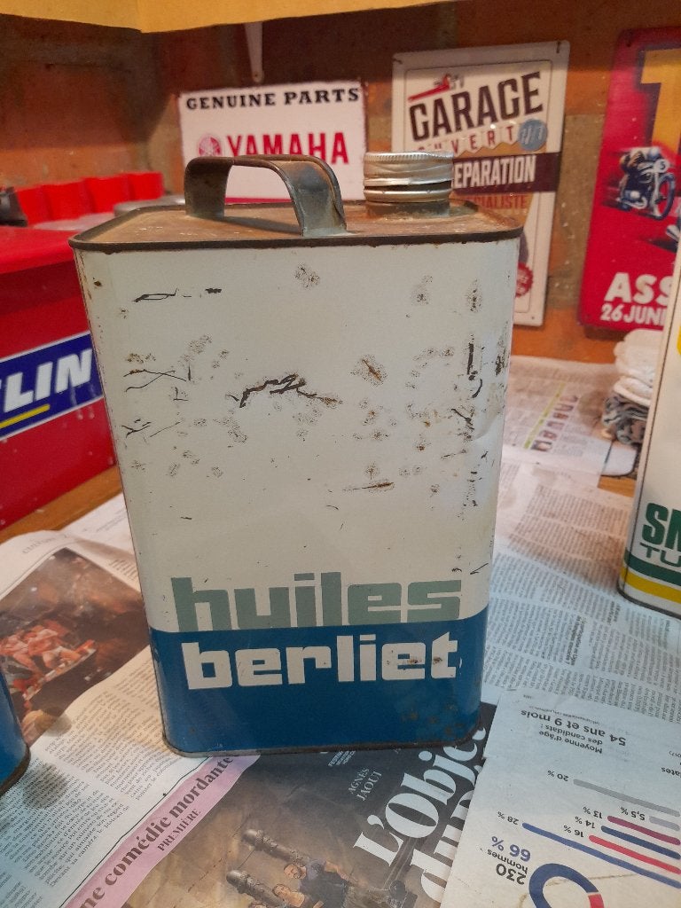 ancien bidon huile vide berliet mv2 sae 30/40 5l bis, Envoi, Utilisé, Autres types