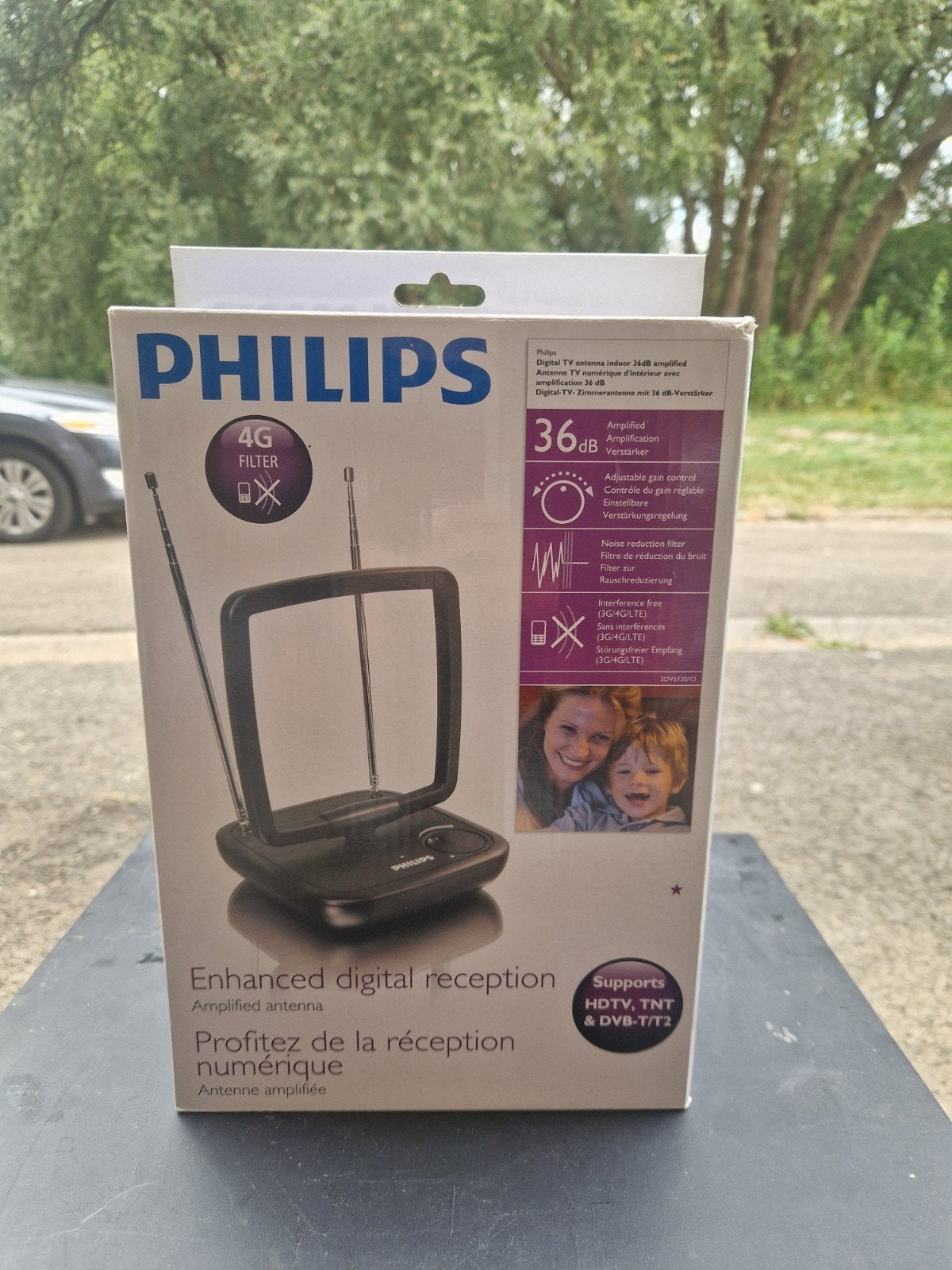 Antenne TV intérieure Philips SDV5120/12 amplifiée 36dB, Enlèvement