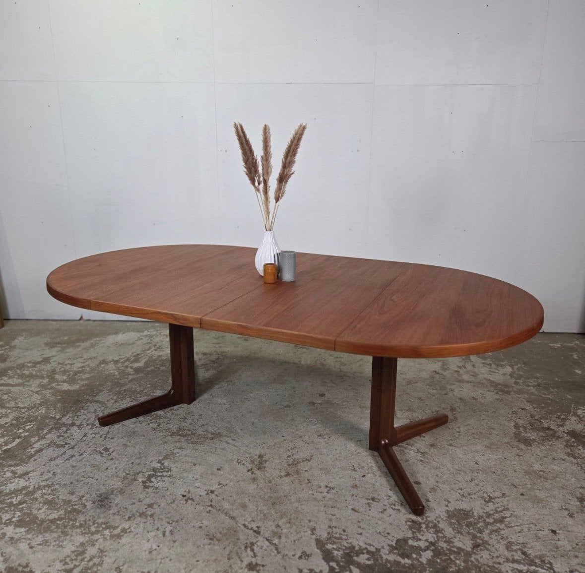 Vintage jaren 60 Deense ovale eettafel teak 220cm bij 120cm, Huis en Inrichting, Ophalen, Gebruikt, 100 tot 150 cm, Teakhout
