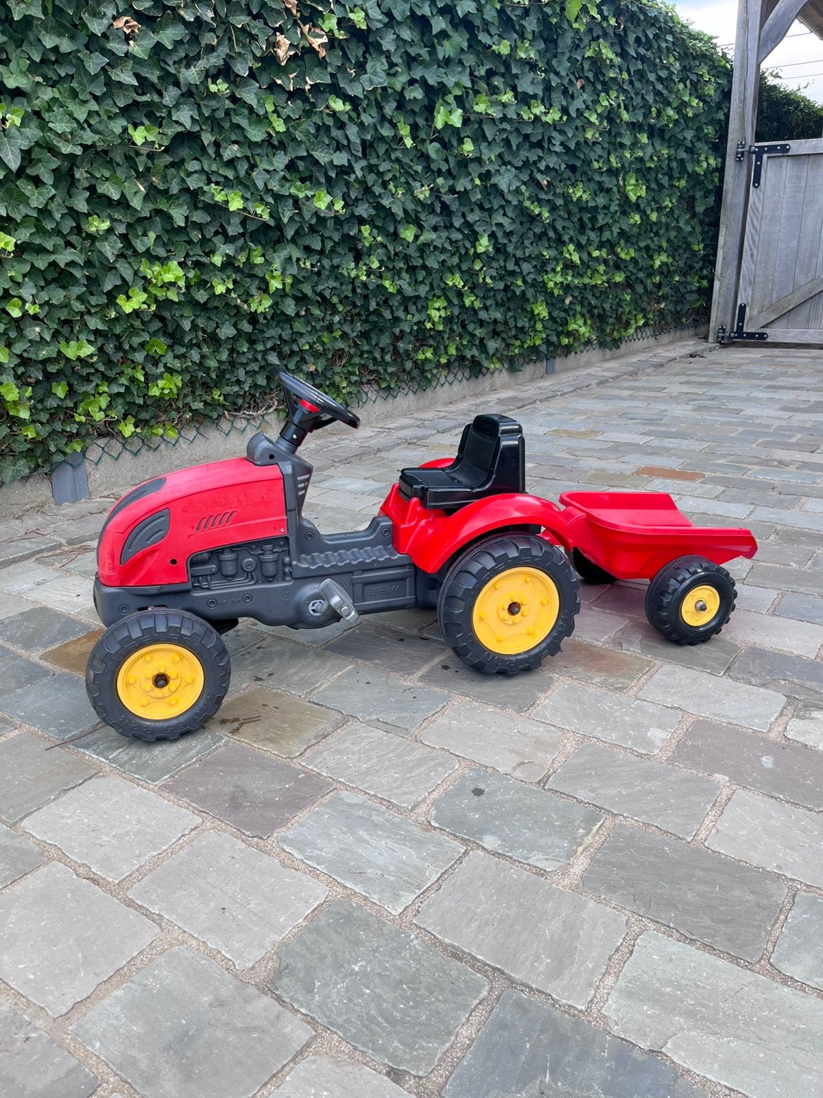 Tractor skelter met aanhanger (tot +/- 4 jaar), Kinderen en Baby's, Ophalen, Gebruikt, Overige merken, Met kar of aanhanger