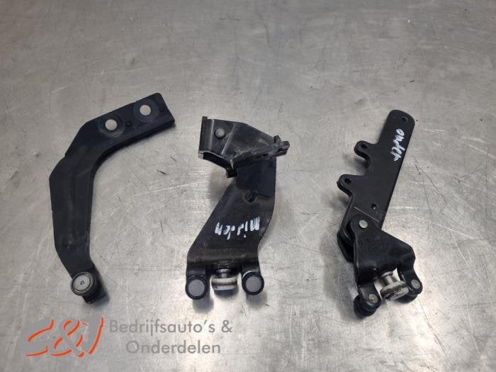 Roulette porte coulissante droite d'un Fiat Doblo, -, 3 mois de garantie, Utilisé, Fiat