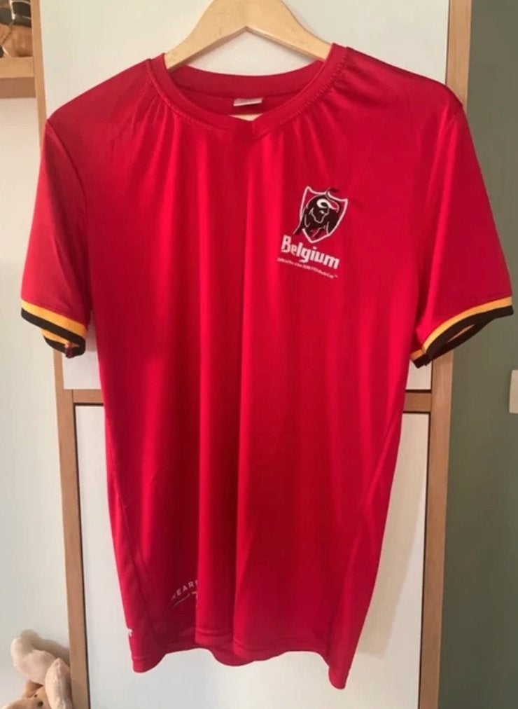 T-shirt football M, Taille M, Envoi, Utilisé, Maillot