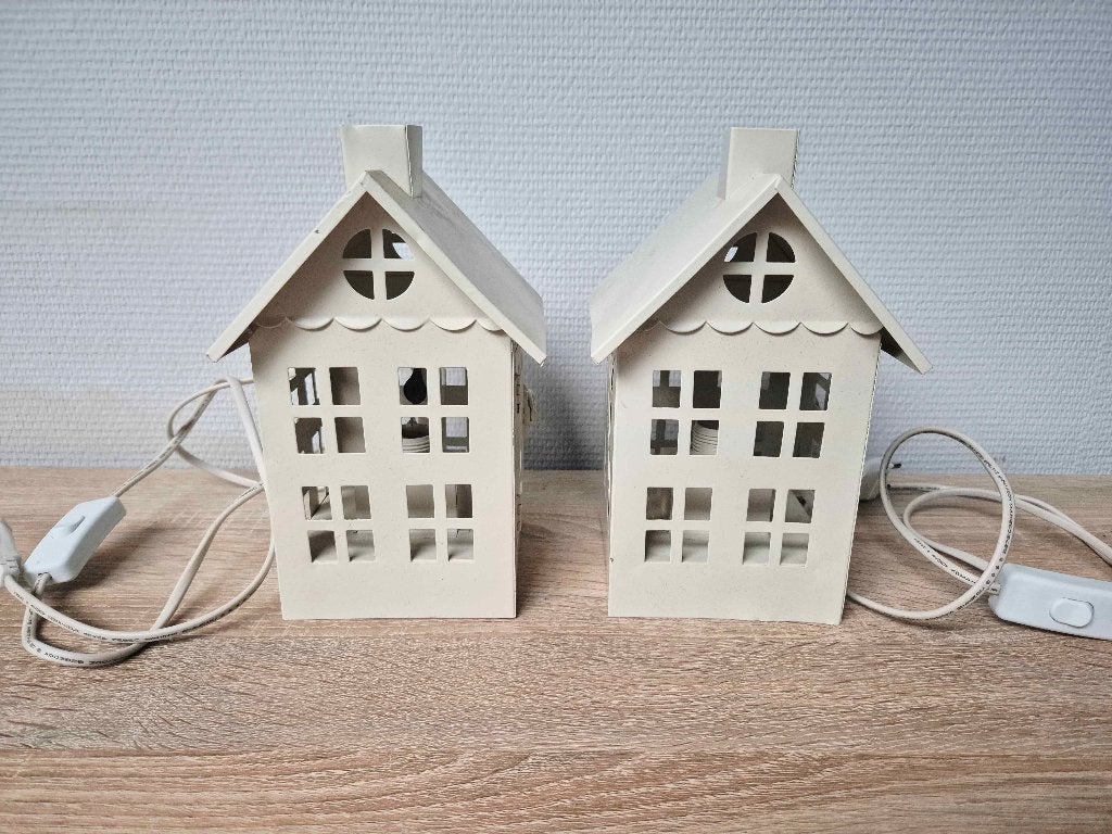 2 lampes "petite maison", Maison & Meubles, Beige, Enlèvement, Comme neuf