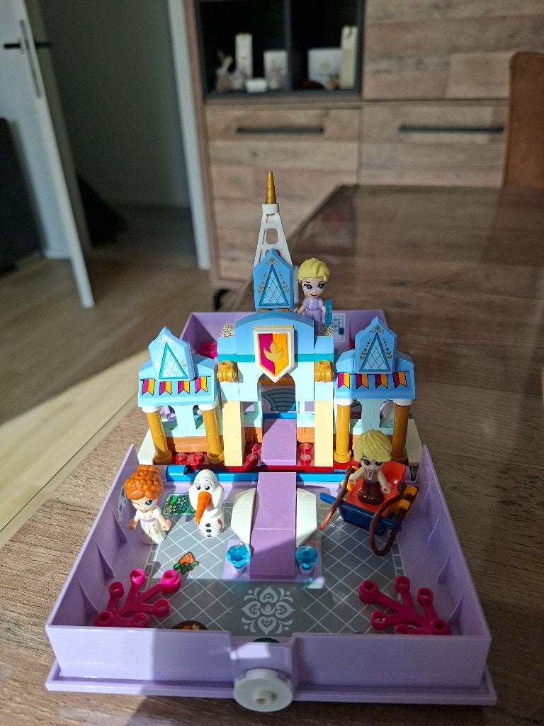 Lego Disney Storybook Anna's en Elza's (43175), Ophalen, Lego, Compleet, Zo goed als nieuw