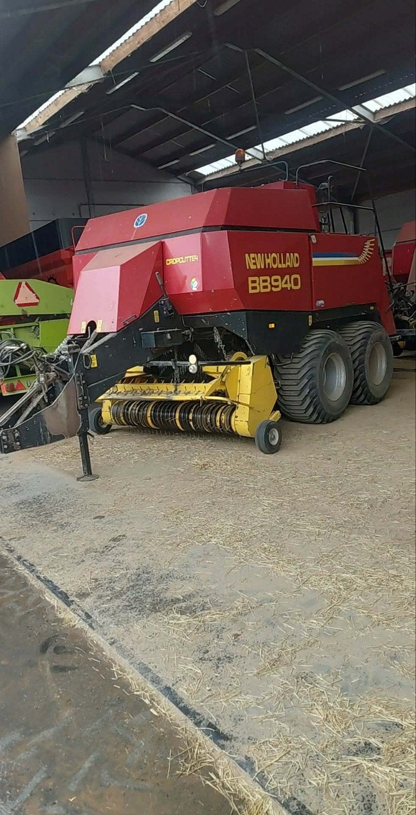 pakkenpers new holland bb940, Articles professionnels, Enlèvement
