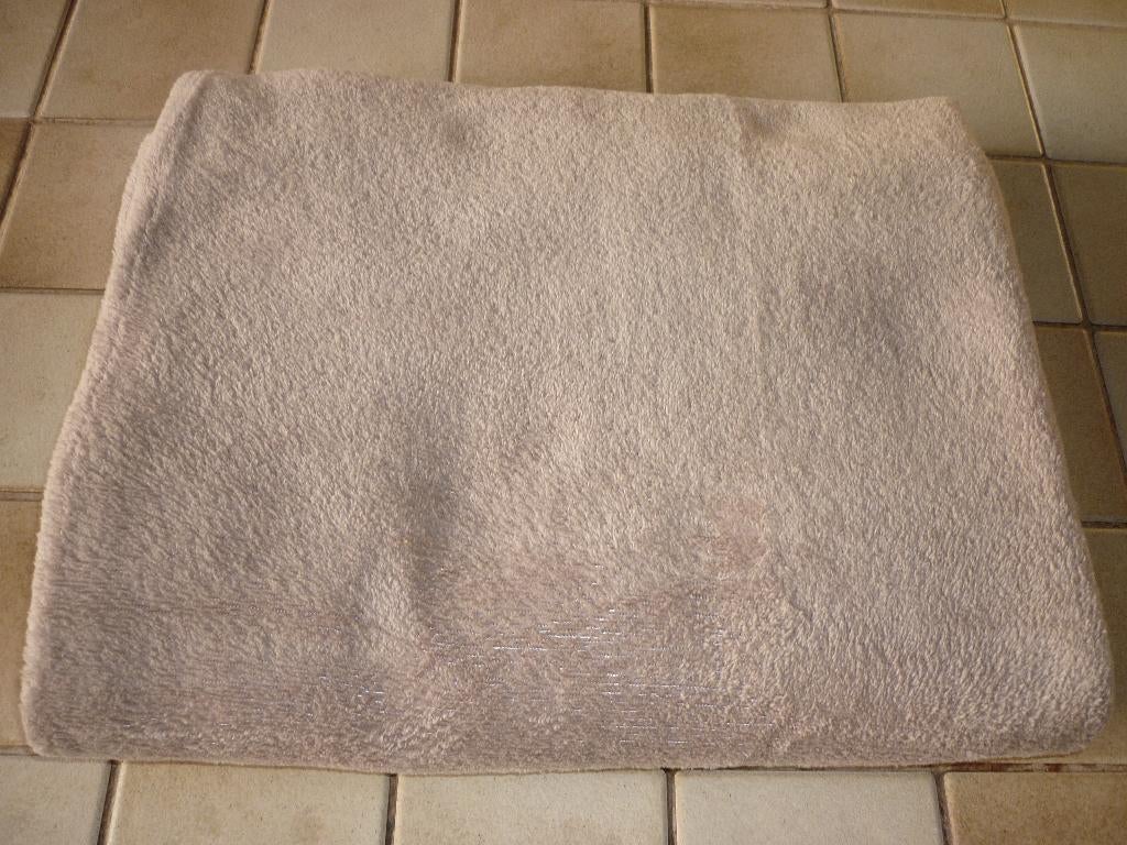 Plaid fleece beige nieuw, Ophalen of Verzenden, Nieuw