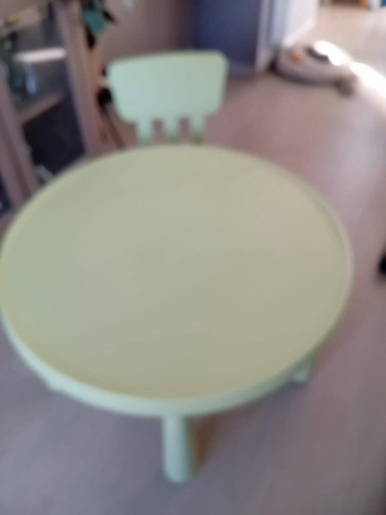 Kindertafel en stoel, Enfants & Bébés, Enlèvement, Comme neuf, Table(s) et Chaise(s)
