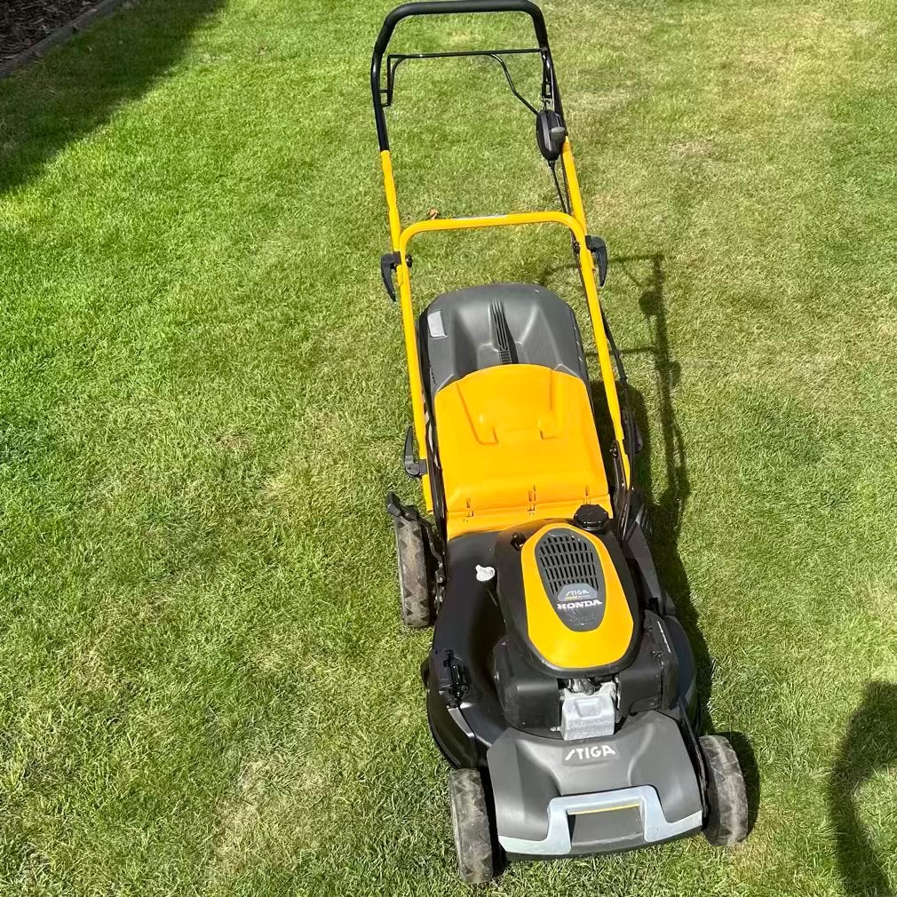 STIGA Combi 55 SVQ H Benzine – Honda Motor, Tuin en Terras, Ophalen, Cirkelmaaier, Zo goed als nieuw, Benzine-grasmaaier