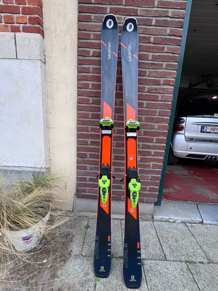 Salomon , 1.72 m  radius 14 m   Sporieve alround ski, Enlèvement, Comme neuf, Ski