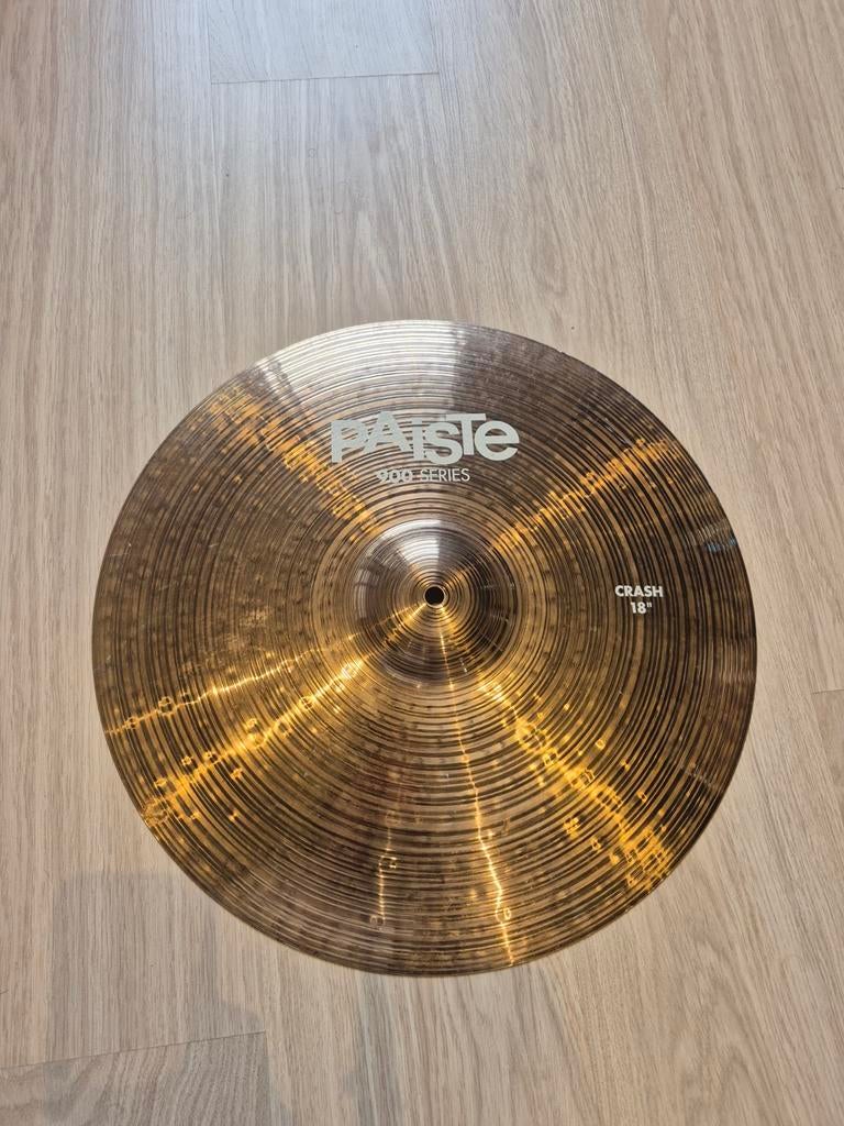 Paiste 900 series 18" crash, Ophalen