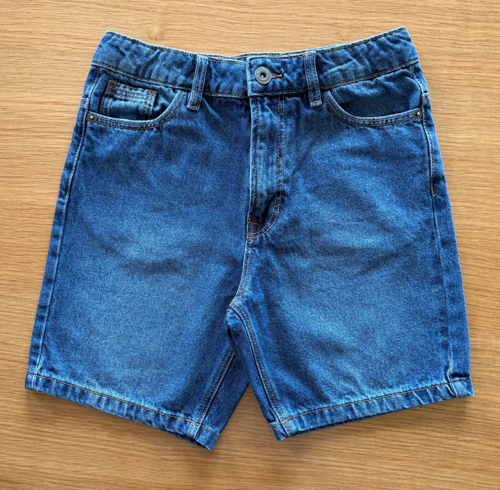 Short en jeans bleu moyen TAO - Taille XXS / 11 ans - 9€, Enfants & Bébés, Enlèvement ou Envoi, Comme neuf, Garçon