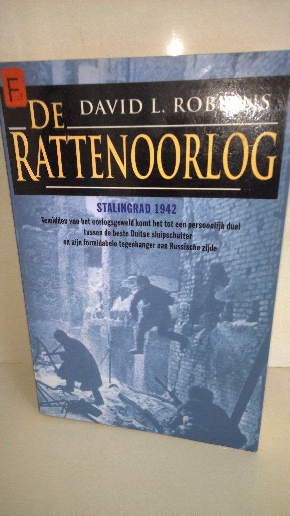 De Ratten oorlog - Stalingrad 1942, Enlèvement ou Envoi, Comme neuf, Deuxième Guerre mondiale, David  j  robbins