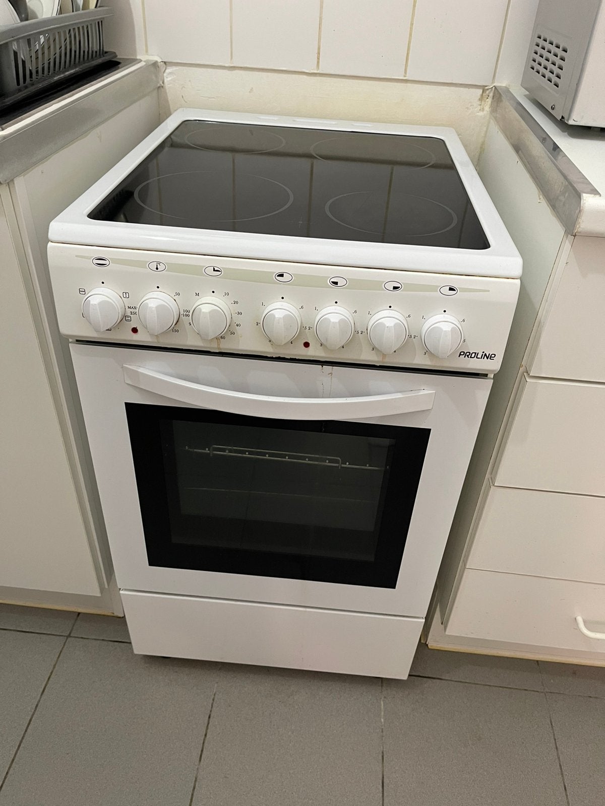 Kookfornuis elektrisch kookplaat + oven, Ophalen, 4 kookzones, Zo goed als nieuw, Vrijstaand